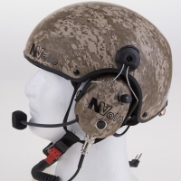 Paramotor Helm von NVolo in Carbon mit Tarnfarbe
